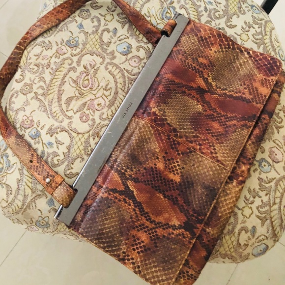 DESIGNER VINTAGE PYTHON PURSE BY VIA SPIGA - Picture 7 of 8